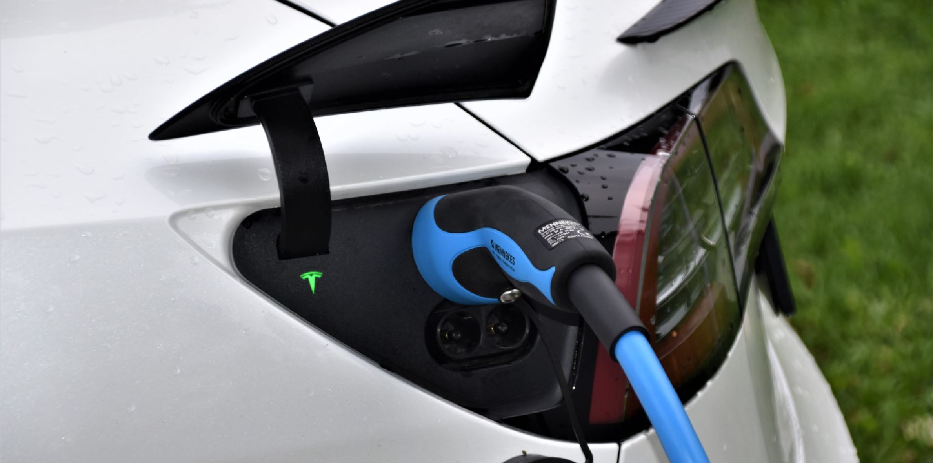 EV batteries charge in 5 minutes - here's advantage and disadvantage