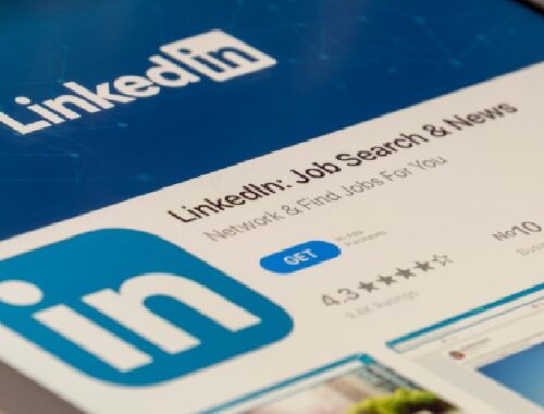 How to Grow Your Professional Network on LinkedIn