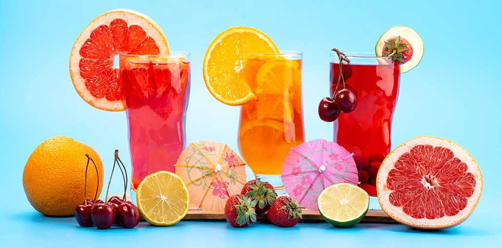 10 Amazing Summer Drinks to Help Beat The Heat