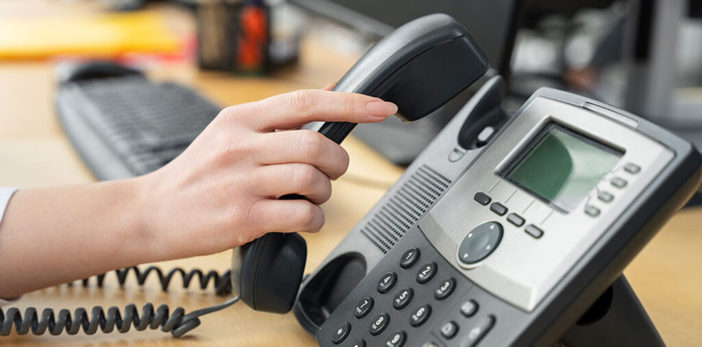 VoIP VS SIP Phones An Ultimate Guide for Unified Communications in Your Business