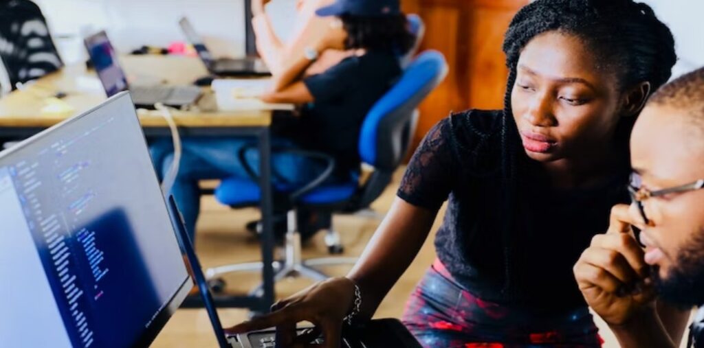 ARTIFICIAL INTELLIGENCE IN LEARNING AND DEVELOPMENT visual data 2