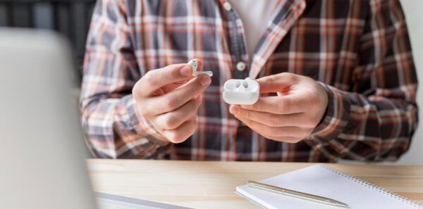 Why Do My AirPods Keep Disconnecting