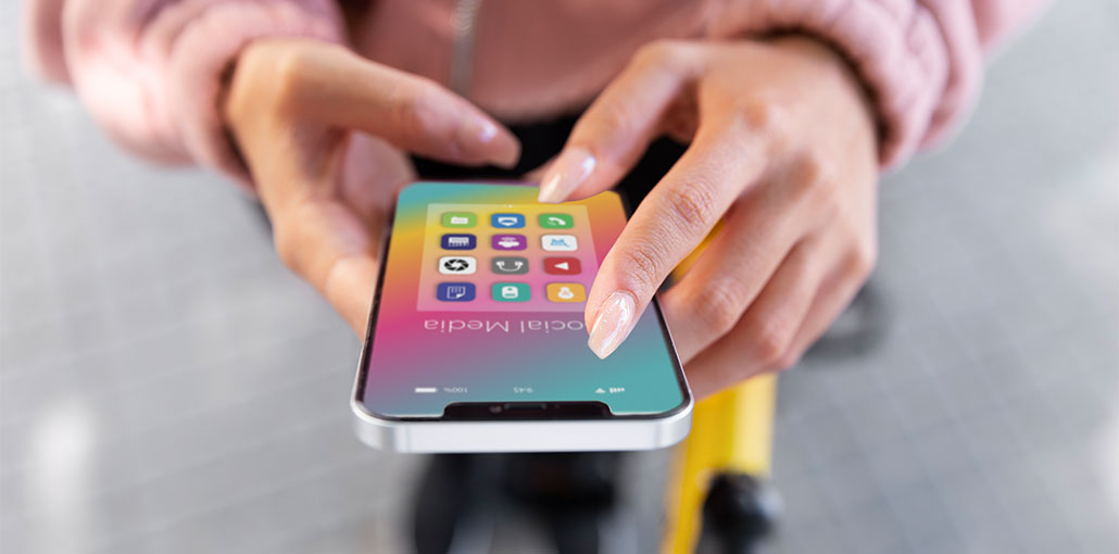 How to Unhide Apps on iPhone