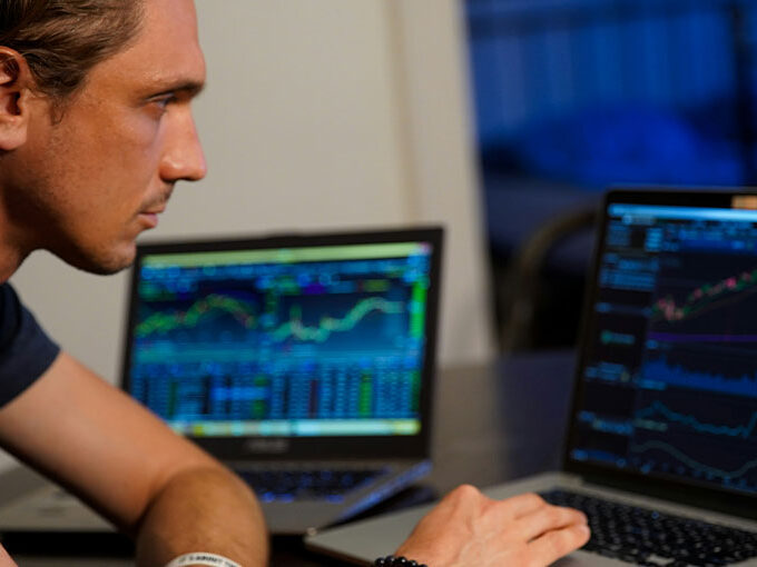 Copy Trading as Your Central Cockpit for Multi-Account Trades