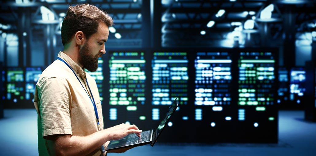 Specialized Cloud Infrastructure for Data-Intensive Workloads
